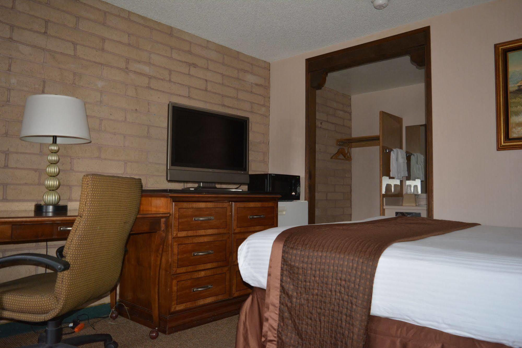 Eldorado Inn เบเกอร์ซิตี้ ภายนอก รูปภาพ